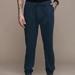 WROGN Men Solid Mid-Rise Joggers image 3