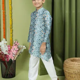 TABARD Kids Sage Green & White Printed Full Sleeves Kurta with Pyjamas image 4