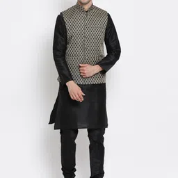 VASTRAMAY Men Woven Design Nehru Jacket image 3
