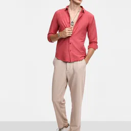 Campus Sutra Men Comfort Spread Collar Solid Cotton Casual Shirt image 5