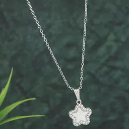 V FASHION JEWELLERY Silver-Plated Cubic Zerconia Studded Star Shaped Pendant With Chain image 3