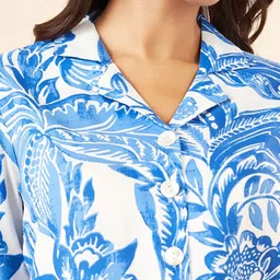 AKKRITI BY PANTALOONS Floral Print Mandarin Collar Shirt Style Top image 2