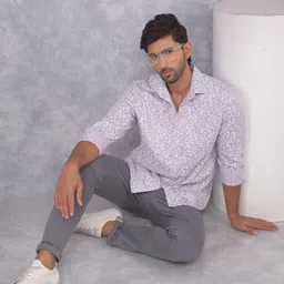 Crimsoune Club Men Smart Conversational Printed Cotton Slim Fit Casual Shirt image 4