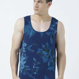 Huetrap Men Navy Blue Printed Scoop Neck T-shirt-image-31