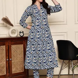 Roly Poly Women Abstract Printed Pure Cotton Kurta with Trouser image 2