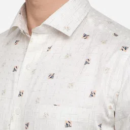 METAL Men Cream Slim Fit Printed Formal Shirt image 4