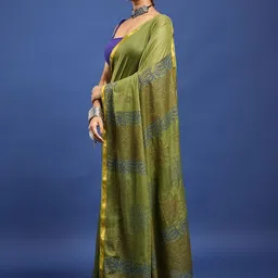 Taavi Printed Pure Cotton Saree with Blouse Piece image 2