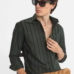 Campus Sutra Men Comfort Spread Collar Striped Cotton Casual Shirt-picture-13