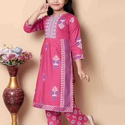 BARKAT DESIGNING PLANET Girls Ethnic Motifs Printed Regular Kurta with Trouser image 3