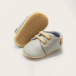 NESKA MODA Kids Leather Rubber Sole Lace Sneakers Booties image 3