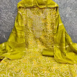 HMP Fashion Printed Unstitched Dress Material image 4