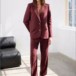 Trendyol Notched Lapel Collar Long Sleeves Single Breasted Blazer-image-94