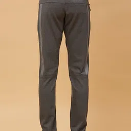 beevee Men Mid-Rise Regular Fit Track pant image 3