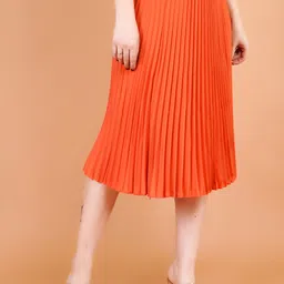 Zionity Pleated A-Line Midi Skirt image 5