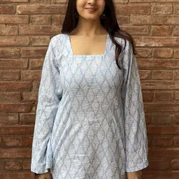 Gharana Karigari Company Printed Square Neck Pure Cotton Kurti-picture-15