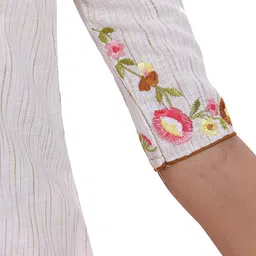 MASTARANG Girls Floral Embroidered Notch Neck Pure Cotton Kurta image 3