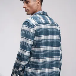 HIGHLANDER Men Comfort Opaque Checked Casual Shirt image 5