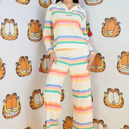 Sweet Dreams Women Garfield printed Pyjama set-picture-40