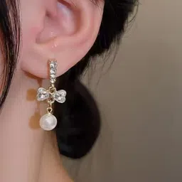 AKISON JEWELS Pearl Drop Earrings-image-32