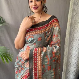 DIVASTRI Floral Saree image 2