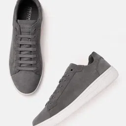 Geox Men Solid Leather Sneakers-image-36