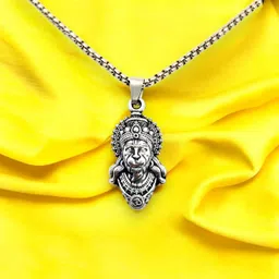 Elleva Lord Hanuman Ji Locket for Men Combo Hindu God Bajrangbali Spiritual Pendant | Necklace Pendant with Chain Traditional Lockets Gift Set for Bestfriend, Brother, Son, Set of 2 (Pack of 1) image 2