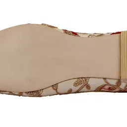 deeuco Men's Ethnic Cream Embroidery Design Wedding and Sherwani Jutti,Mojari image 5