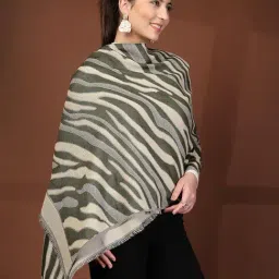 Mafadeny Green Regular Fit Self Design Stole image 3