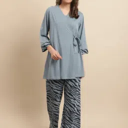 Kanvin Blue Top With Pyjamas & Robe-picture-32