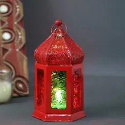 Tayhaa Red Metal Morrocan Lantern image 3