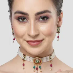 Karatcart Floral Design Gold-Plated Red and Green Tumble Studded Pearl Beaded Necklace Set-picture-15