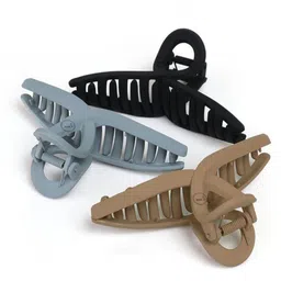 Watch junction Women Set of 6 Matt Finished T-Shapes Claw Clip image 4