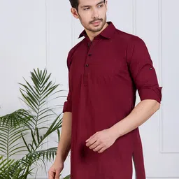 RAJUBHAI HARGOVINDAS Men Solid Pathani Kurta image 3