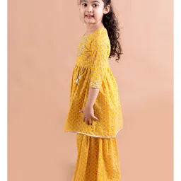 Pspeaches Full Sleeves Booti All Over Printed Gota Patti Lace Embellished Gathered Kurta & Sharara Set - Mustard image 4