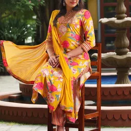 Aaghnya Women Viscose Rayon Printed Kurta Sets-image-47