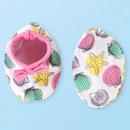 Babyhug 100% Cotton Knit Mittens & Booties with Sea Life Prints & Bow Applique - White image 5