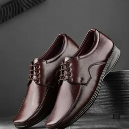 BUCIK Men Textured Lace-Ups Formal Derbys-picture-13