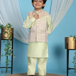 P-MARK Cotton Silk Woven Full Sleeves Solid Kurta Pant With Floral Embroidered Jacket - Green-image-23