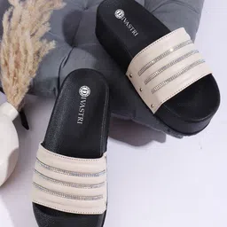 DIVASTRI Embellished Wedge Sandals-picture-13