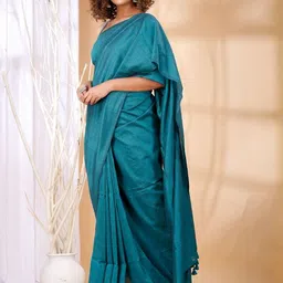 AWRIYA Solid Pure Cotton Saree With Blouse Piece image 4