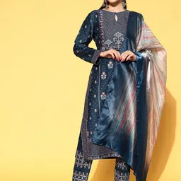 Libas Women Blue Silk Blend Printed Kurta Set image 2