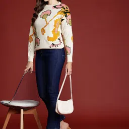 all about you Round Neck Acrylic Pullover image 5