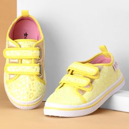 Cute Walk by Babyhug Velcro Closure Casual Shoes - Yellow-picture-42