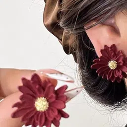 AKISON JEWELS Gold-Plated Alloy Studs image 5