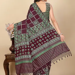 J 6 DESIGNER Ethnic Motifs printed Patola Saree image 2