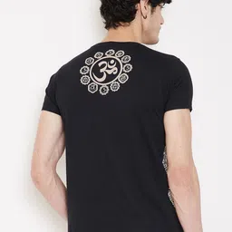 PUNK Men Black Printed Round Neck T-shirt image 4