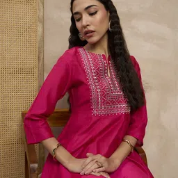 all about you Floral Yoke Design Sequinned Chanderi Silk Anarkali Kurta image 4