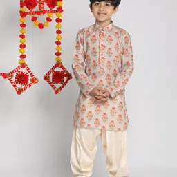 Vastramay Silk Full Sleeves Floral Printed Kurta & Patiala Set - Beige & Cream-picture-15