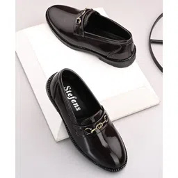 Stefens Metal Applique Detailed Loafers - Brown-picture-24