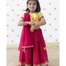 Tiber Taber Chanderi Silk Half Puffed Sleeves Peacock Embroidered Lace Embellished Lehenga Choli With Dupatta Set - Pink-picture-12